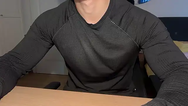 jungcock3210 online show from 11/18/25, 01:03