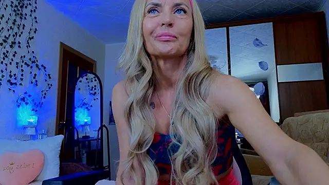 amelia blondy online show from 05/30/26, 06:42