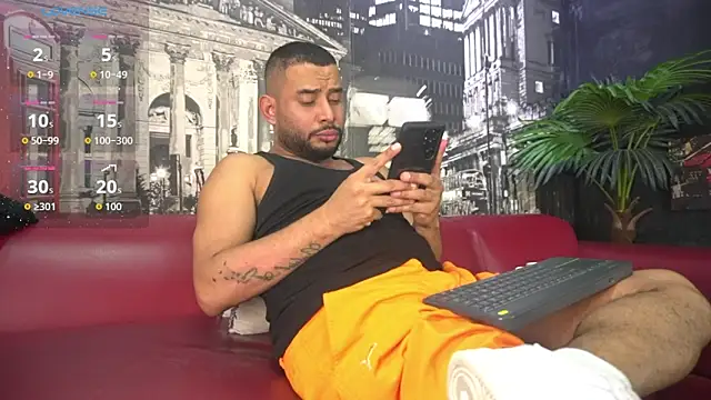 Snapshot of THIAGOXBIG chatting on 10/29/25, 09:58 THIAGOXBIG online show from 10/29/25, 09:58