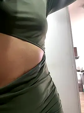 Nikothyna online show from 10/15/25, 03:09