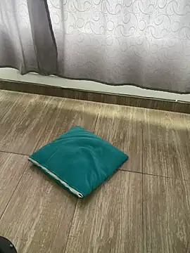 Nikothyna online show from 03/20/25, 07:57