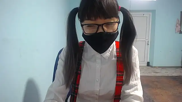 elllaaxx online show from 09/18/25, 03:42