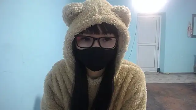 elllaaxx online show from 12/14/25, 05:02