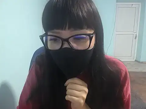 elllaaxx online show from 04/18/26, 02:08