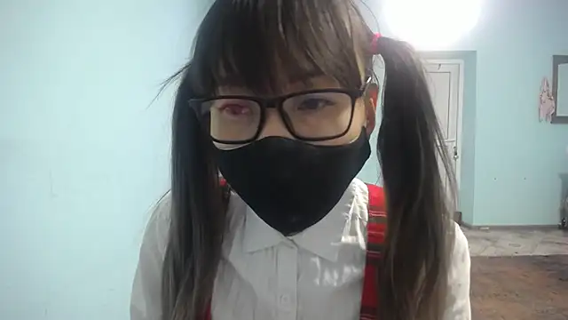 elllaaxx online show from 10/16/25, 04:21