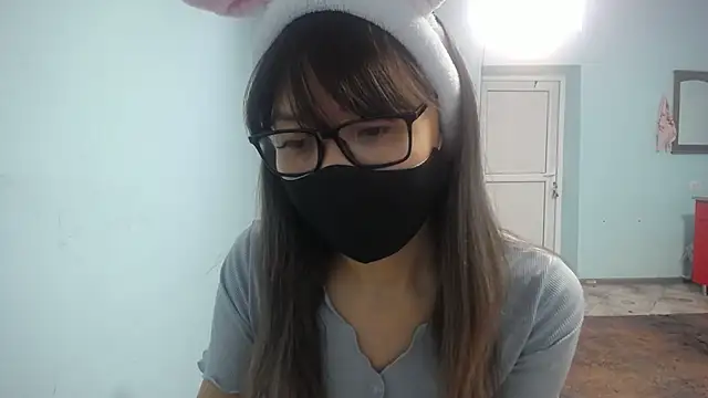 elllaaxx online show from 10/22/25, 04:12