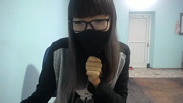 elllaaxx online show from 09/19/25, 04:38