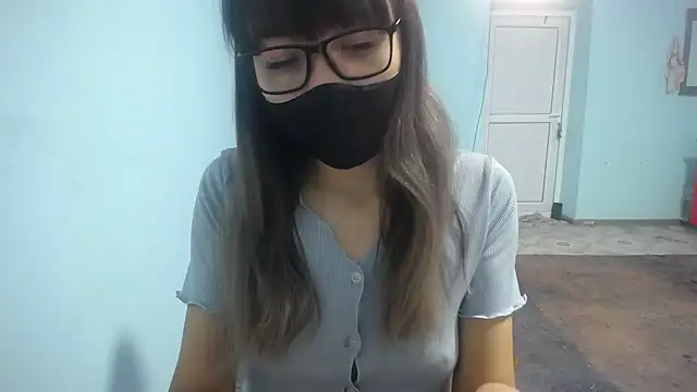 elllaaxx online show from 11/12/25, 03:32