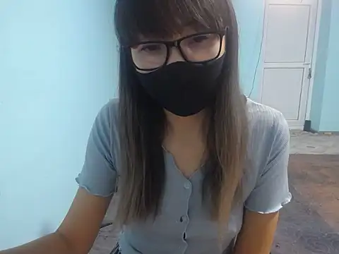 elllaaxx online show from 11/28/25, 03:50