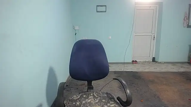 elllaaxx online show from 11/23/25, 04:22