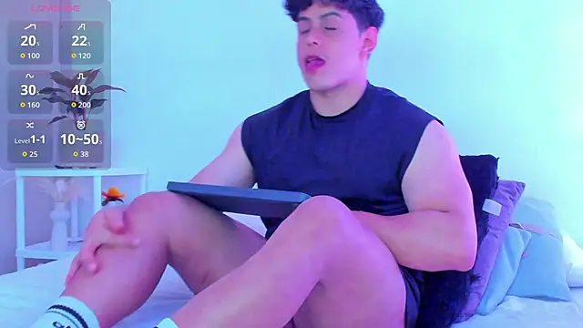 arminjones1 online show from 09/10/25, 03:49