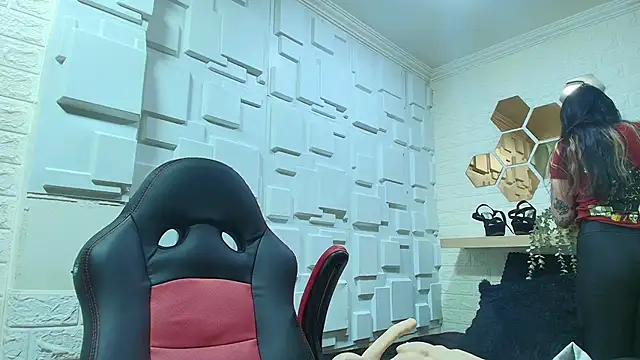 Naughty Kittenm online show from 11/21/25, 11:42