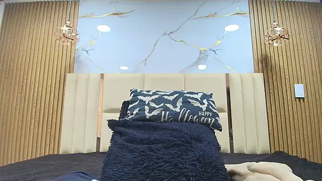 Snapshot of Naughty_Kittenm chatting on 07/06/26, 11:17 Naughty Kittenm online show from 07/06/26, 11:17