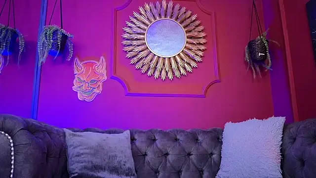 Julieta Russell online show from 02/20/26, 11:23