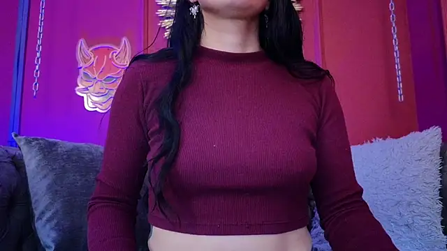 Julieta Russell online show from 03/07/26, 11:59