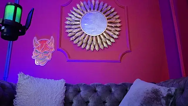 Julieta Russell online show from 02/18/26, 12:12