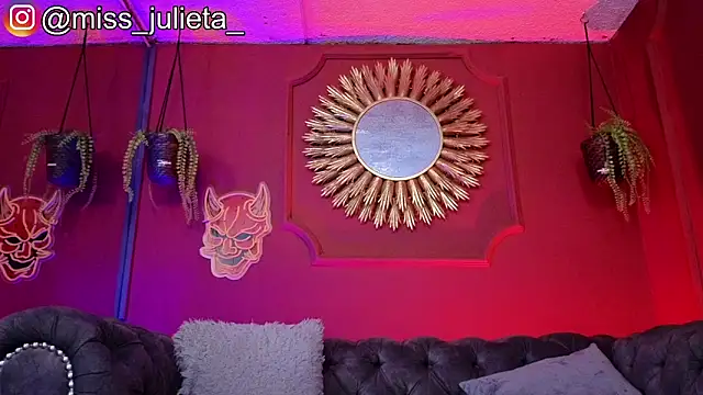 Julieta Russell online show from 06/02/26, 11:54
