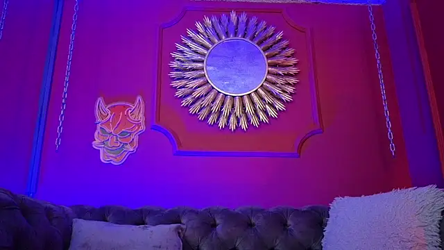 Julieta Russell online show from 02/16/26, 12:26