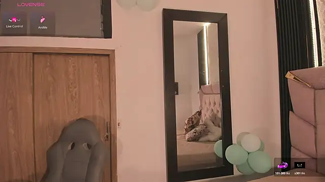 laurem-paulette online show from 02/20/26, 07:05