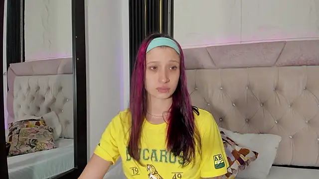 laurem-paulette online show from 02/06/26, 07:10