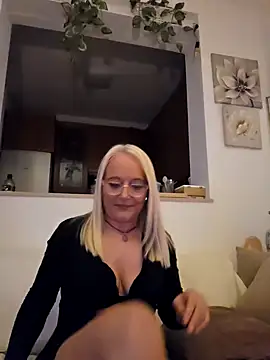 kikkastar online show from 02/11/25, 09:03