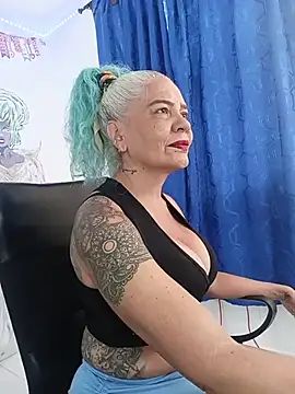 Snapshot of freyadevil333 chatting on 03/11/26, 04:12 freyadevil333 online show from 03/11/26, 04:12