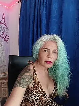 Snapshot of freyadevil333 chatting on 04/24/26, 03:52 freyadevil333 online show from 04/24/26, 03:52