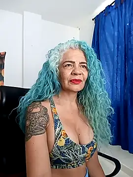 freyadevil333 online show from 12/04/25, 02:38