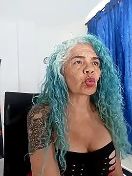 freyadevil333 online show from 12/05/25, 06:39