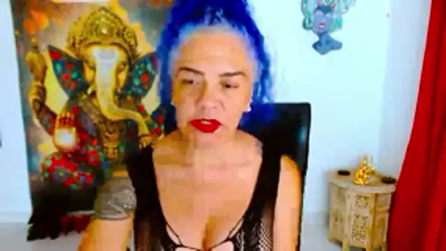 freyadevil333 online show from 10/31/25, 02:30