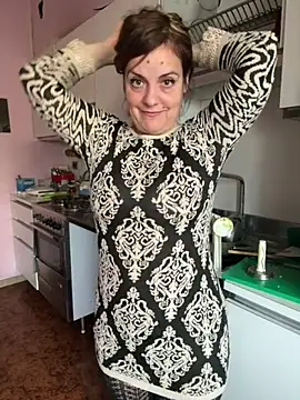 Sunbelxx online show from 11/26/25, 09:20