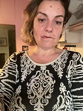 Sunbelxx online show from 10/31/25, 08:44