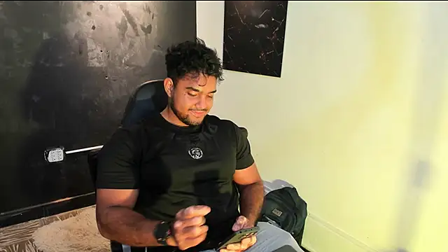 Big furry bear13 online show from 02/19/26, 06:10