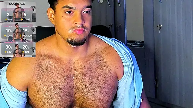 Snapshot of Big_furry_bear13 chatting on 02/27/25, 08:46 Big furry bear13 online show from 02/27/25, 08:46