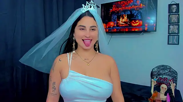 sunshine uwu22 online show from 10/19/25, 06:43