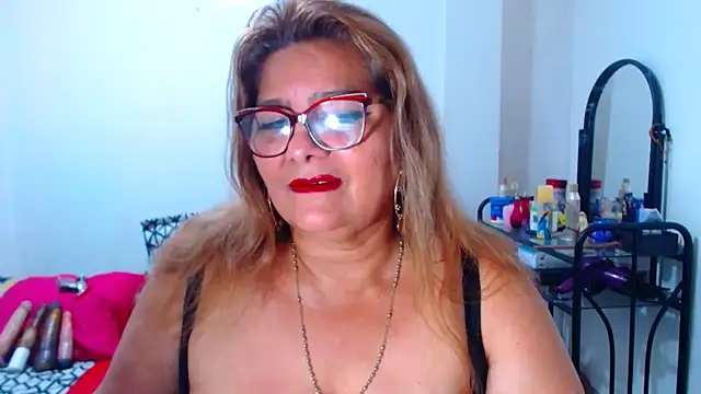 maturehot649 online show from 03/16/26, 10:45