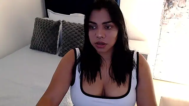 Snapshot of angela_santana_ chatting on 09/27/25, 06:36 angela santana online show from 09/27/25, 06:36