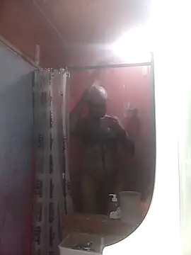 Pela1984 online show from 10/29/25, 03:05