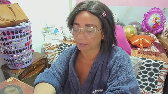 Mrs mommy  online show from 02/03/26, 02:53