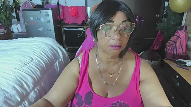 Mrs mommy  online show from 11/17/25, 04:11