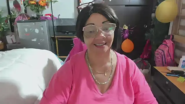 Mrs mommy  online show from 11/20/25, 08:42