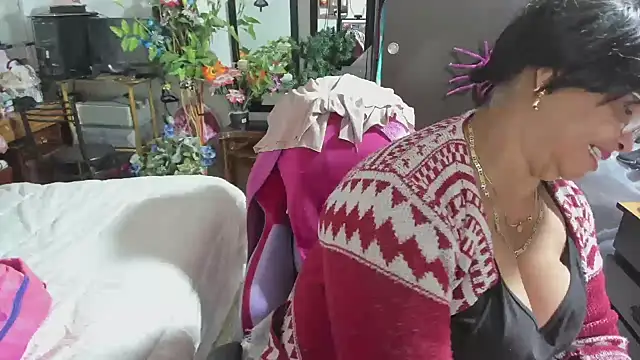 Mrs mommy  online show from 12/01/25, 07:04