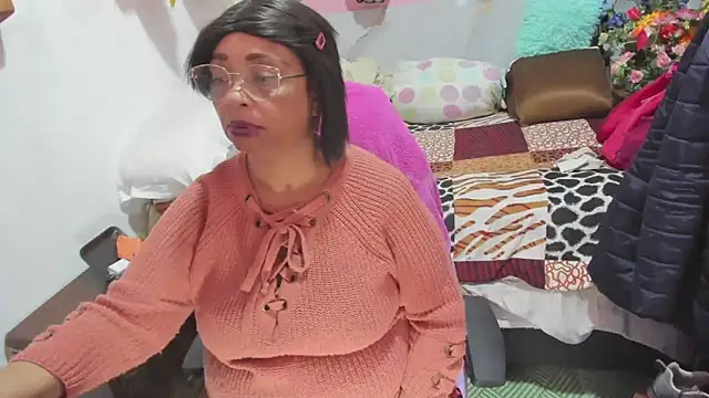 Mrs mommy  online show from 03/04/26, 09:22