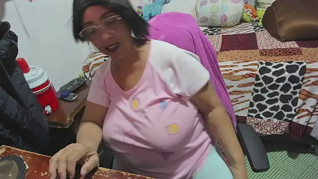 Mrs mommy  online show from 02/25/26, 11:26