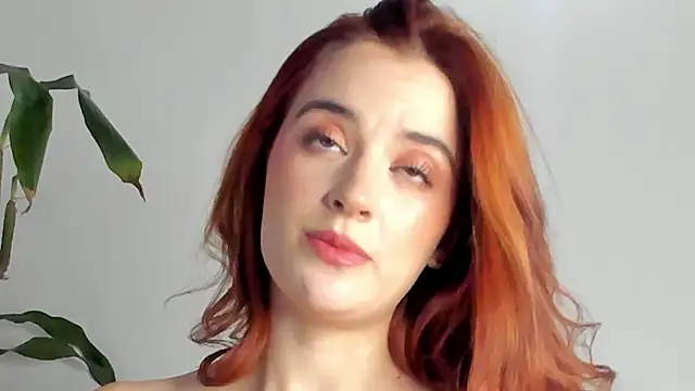 Snapshot of Bellacrox chatting on 02/01/26, 02:21 Bellacrox online show from 02/01/26, 02:21