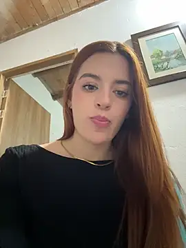 Bellacrox online show from 11/19/25, 02:44