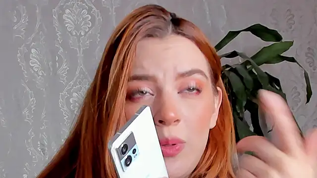 Bellacrox online show from 10/05/25, 01:18