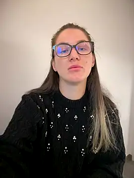 HotXMom online show from 01/07/26, 07:13