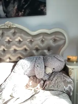 HotXMom online show from 03/11/26, 07:35