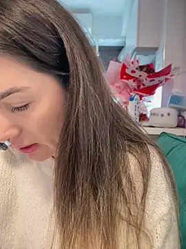 HotXMom online show from 02/25/26, 07:30